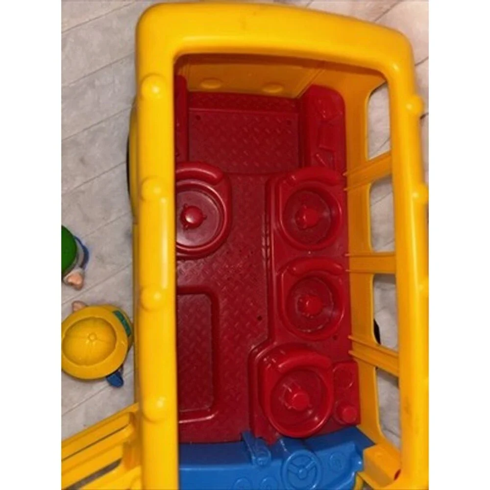 Fisher-Price Little People Yellow School Bus Set with Maggie and Town Worker